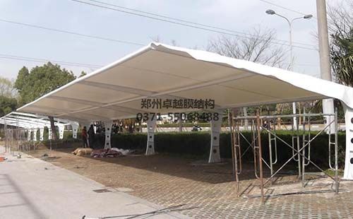膜結(jié)構(gòu)：輕盈、靈動的現(xiàn)代建筑之美